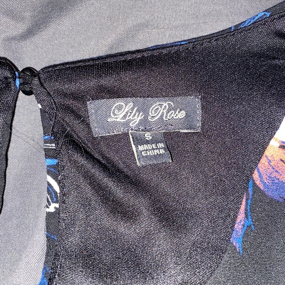 Lily Rose open shoulder dress - Picture 3 of 3